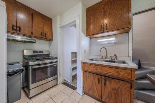 2394 Valentine Avenue, Saint Paul, MN 55108