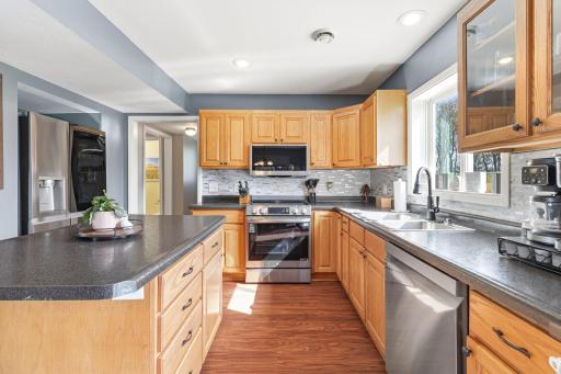 1375 Alton Lane, Hammond, WI 54015