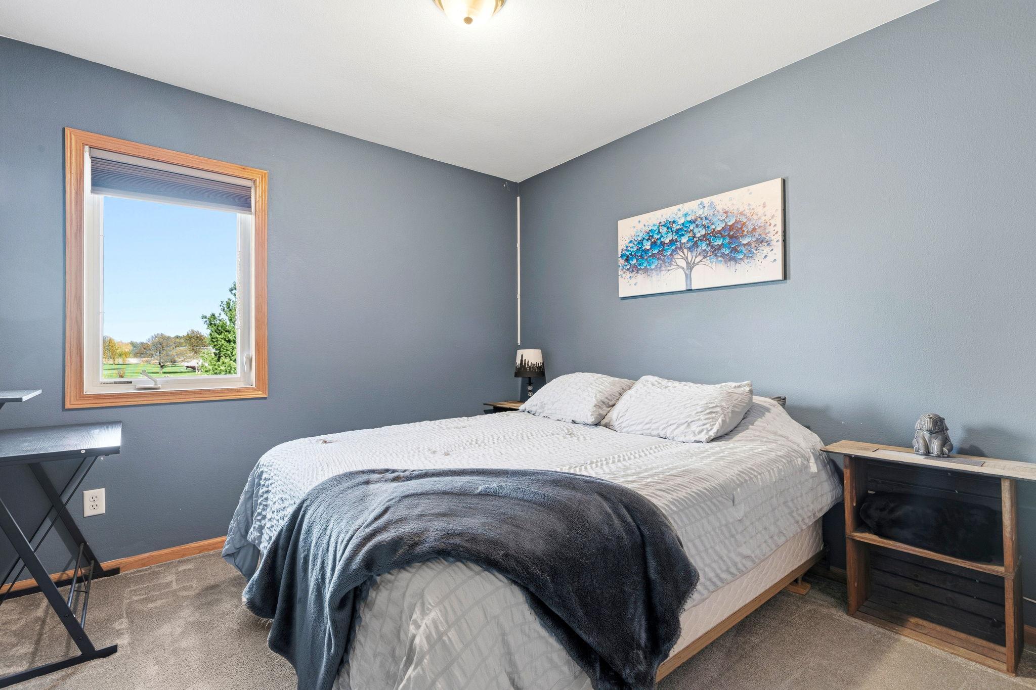 20-web-or-mls-amuchneededknapp.com Real Estate Media-14.jpg