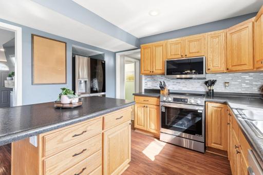 1375 Alton Lane, Hammond, WI 54015