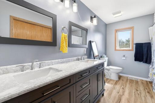 1375 Alton Lane, Hammond, WI 54015