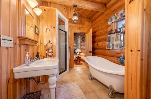 51748 Pine Point Lane, Bigfork, MN 56628