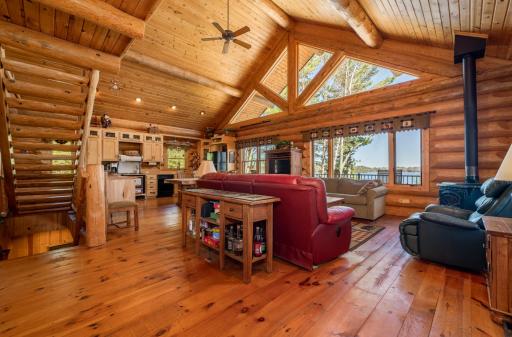 51748 Pine Point Lane, Bigfork, MN 56628