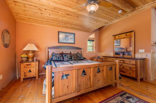 51748 Pine Point Lane, Bigfork, MN 56628
