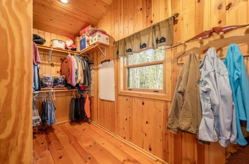 51748 Pine Point Lane, Bigfork, MN 56628