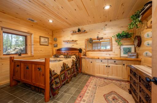 51748 Pine Point Lane, Bigfork, MN 56628