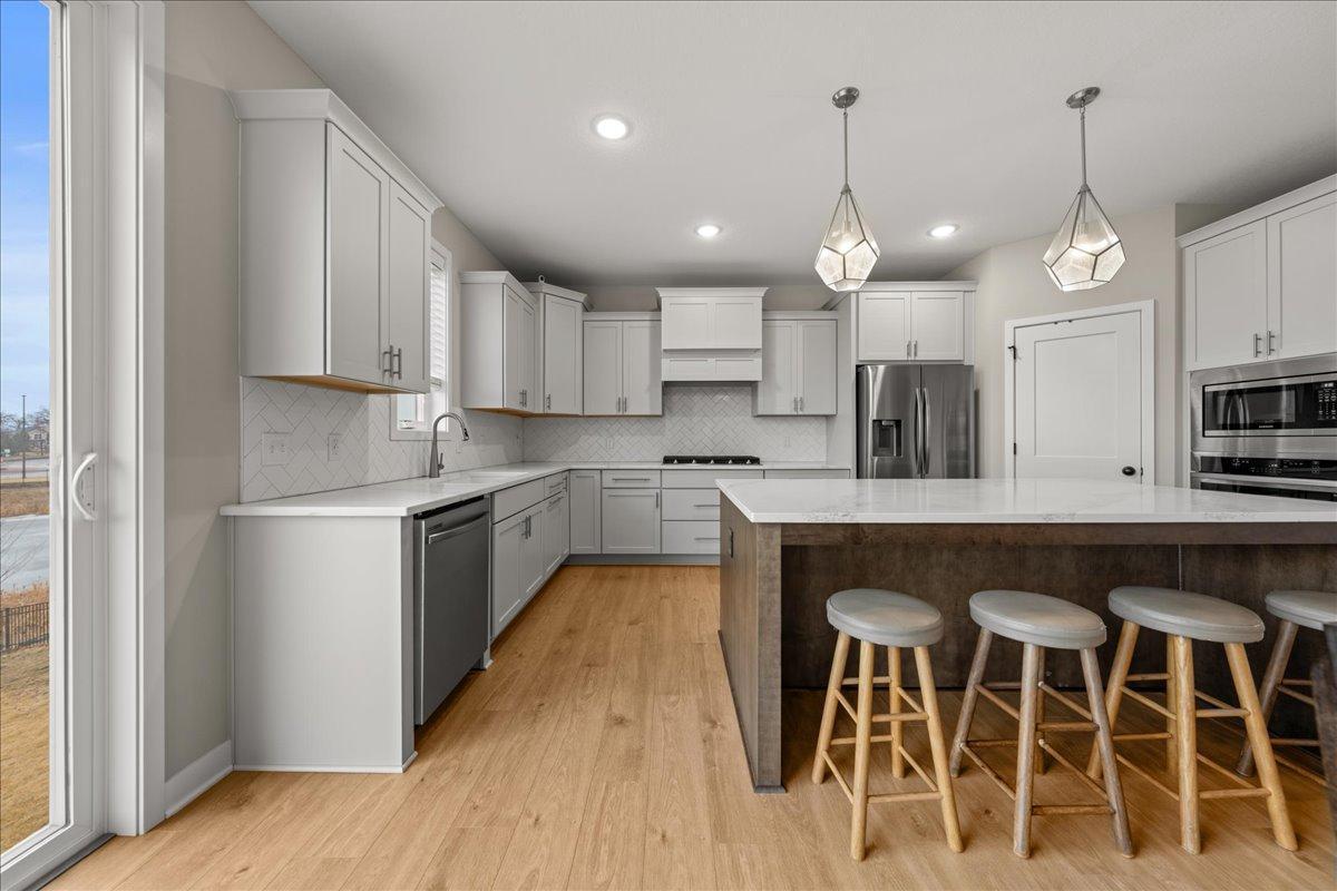 Maple Soft Close Cabinetry