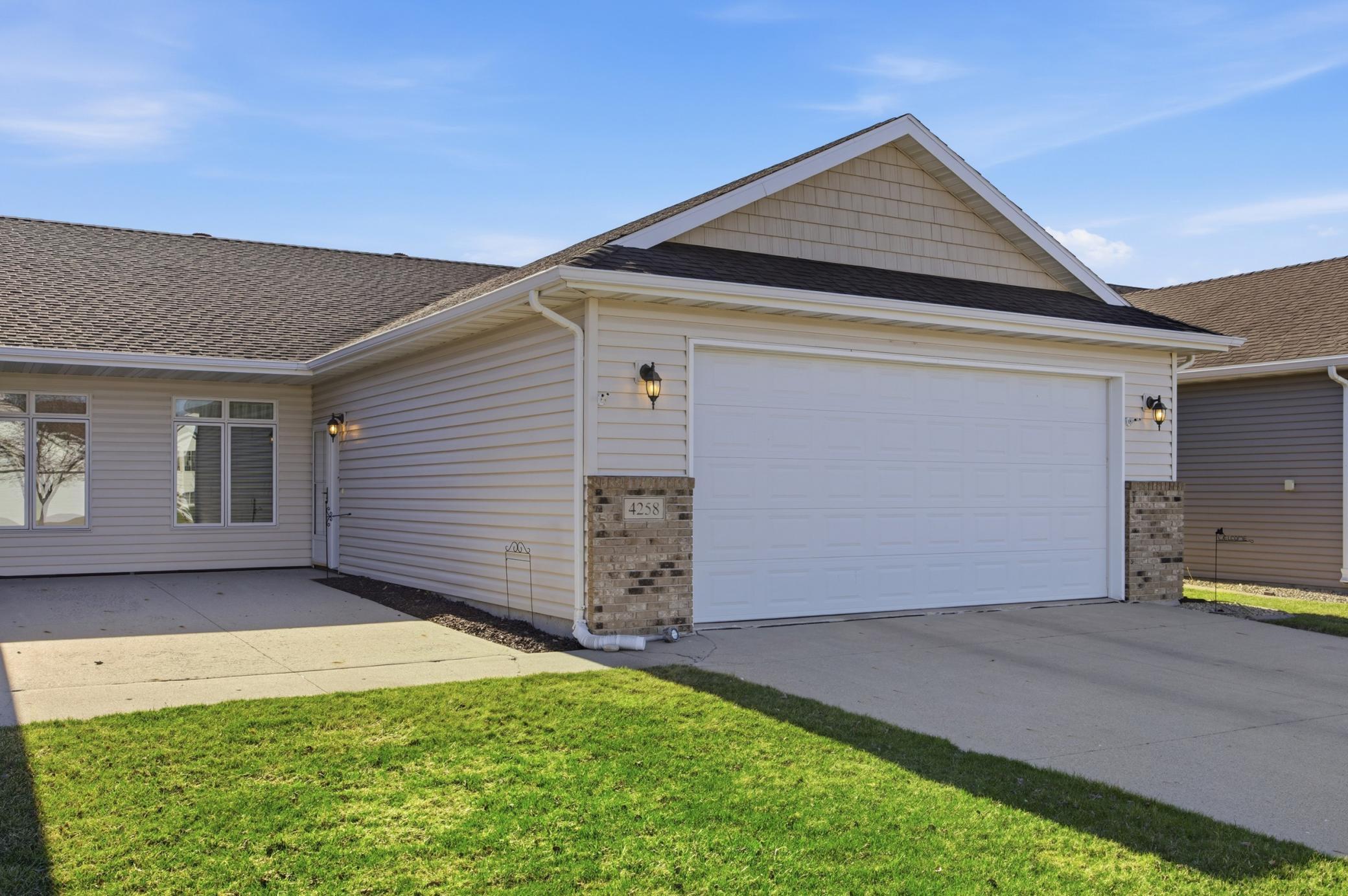 Welcome to 4258 52nd Street S Fargo!