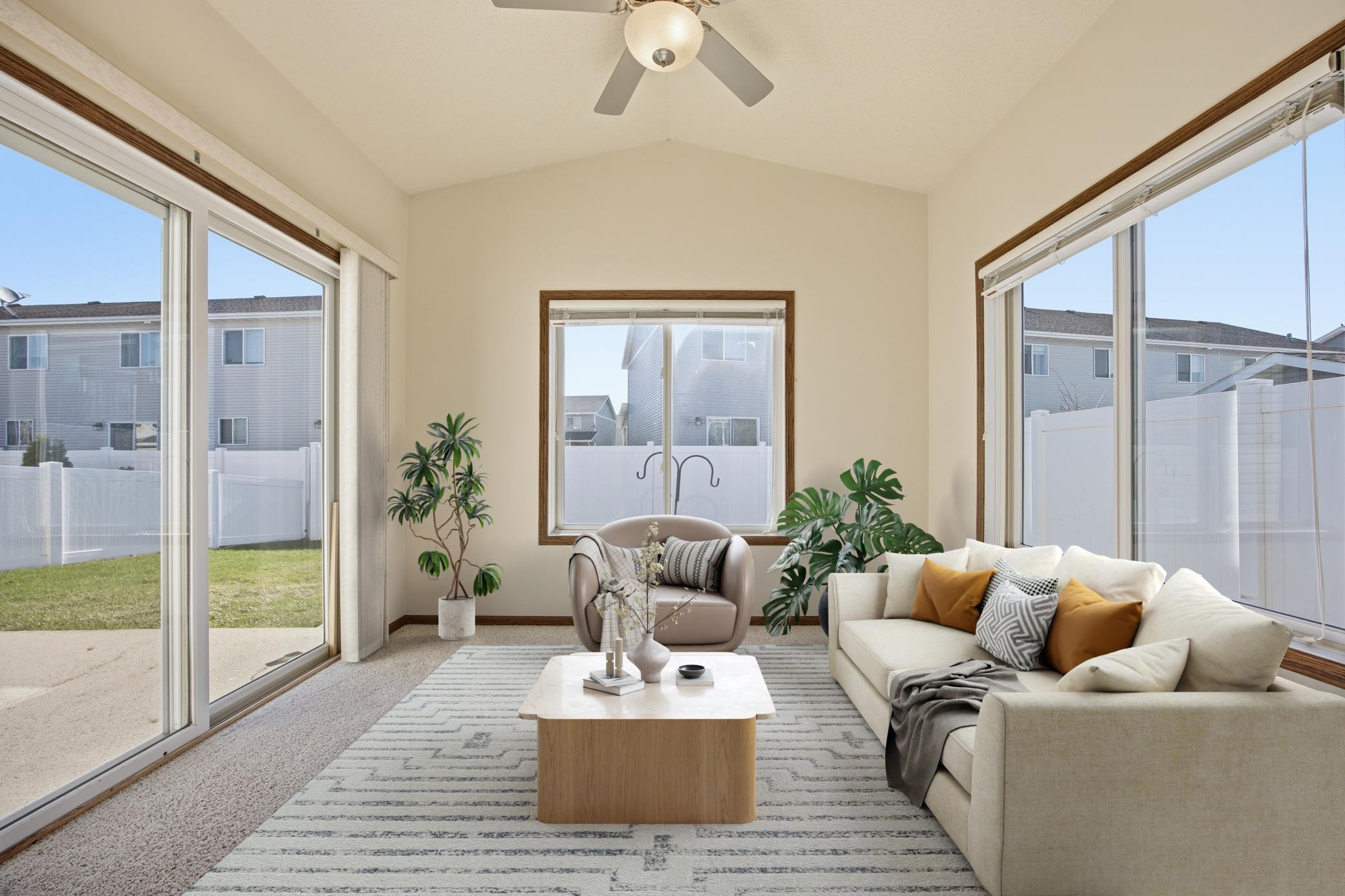 Sunroom - Virtually Staged