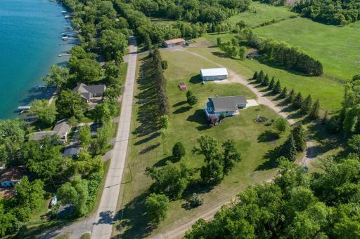 14124 E Eagle Lake Road, Battle Lake, MN 56515