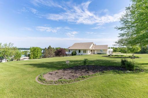 14124 E Eagle Lake Road, Battle Lake, MN 56515