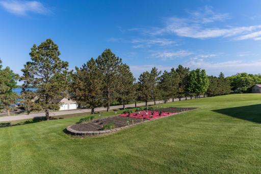 14124 E Eagle Lake Road, Battle Lake, MN 56515