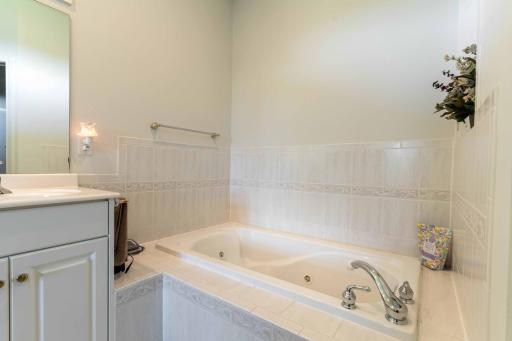 14124 E Eagle Lake Road, Battle Lake, MN 56515