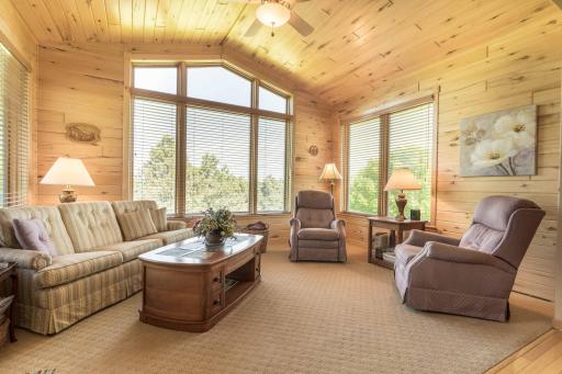 14124 E Eagle Lake Road, Battle Lake, MN 56515