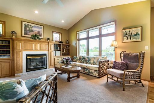 14124 E Eagle Lake Road, Battle Lake, MN 56515