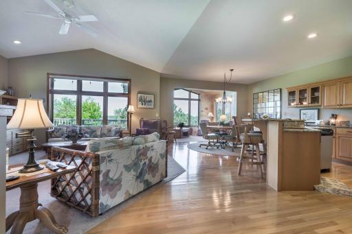 14124 E Eagle Lake Road, Battle Lake, MN 56515