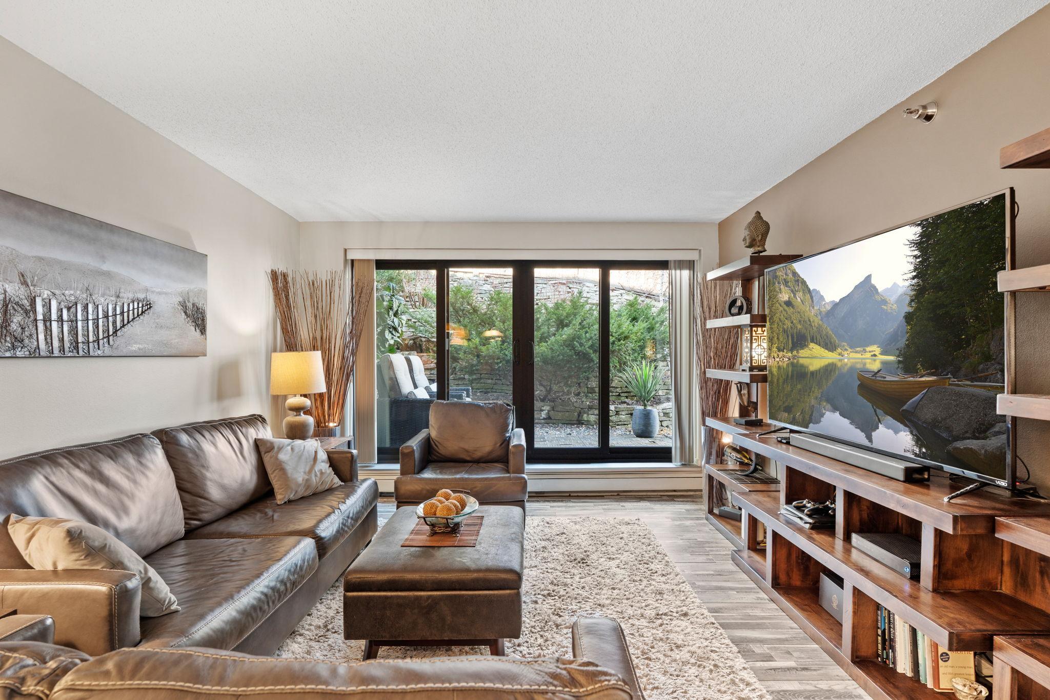 52 Groveland Ter 108