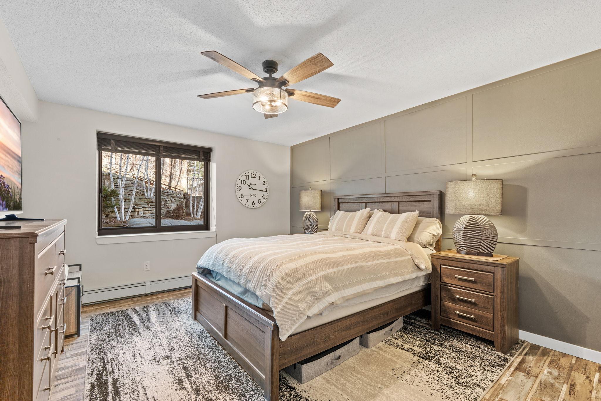 52 Groveland Ter 108