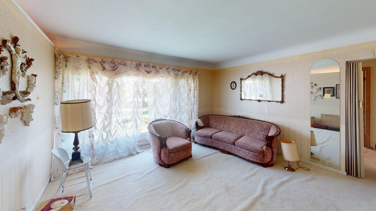 Additional view living room