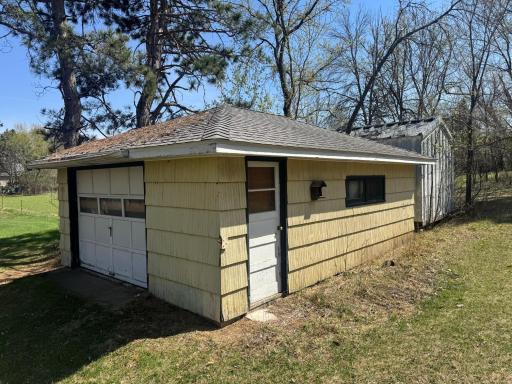 16x20 detached garage—perfect for storage, hobbies, or workspace