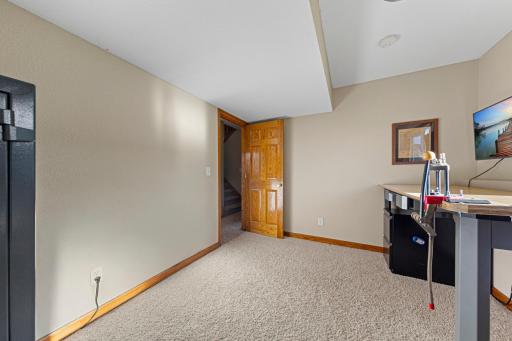 1840 Field Stone Avenue SE, Owatonna, MN 55060