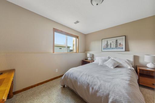 1840 Field Stone Avenue SE, Owatonna, MN 55060