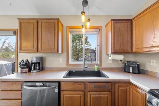 1840 Field Stone Avenue SE, Owatonna, MN 55060