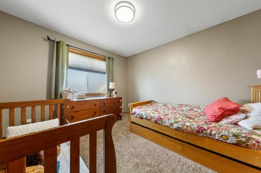 1840 Field Stone Avenue SE, Owatonna, MN 55060