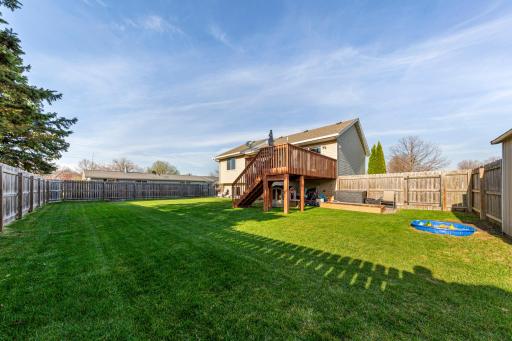 1840 Field Stone Avenue SE, Owatonna, MN 55060