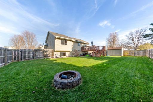 1840 Field Stone Avenue SE, Owatonna, MN 55060