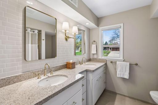 6233 Knoll Drive, Minneapolis, MN 55436