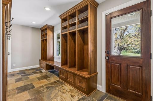 6233 Knoll Drive, Minneapolis, MN 55436
