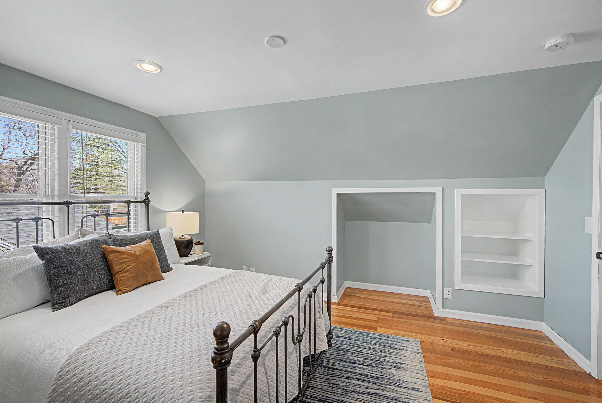 Upper Level Primary with great storage