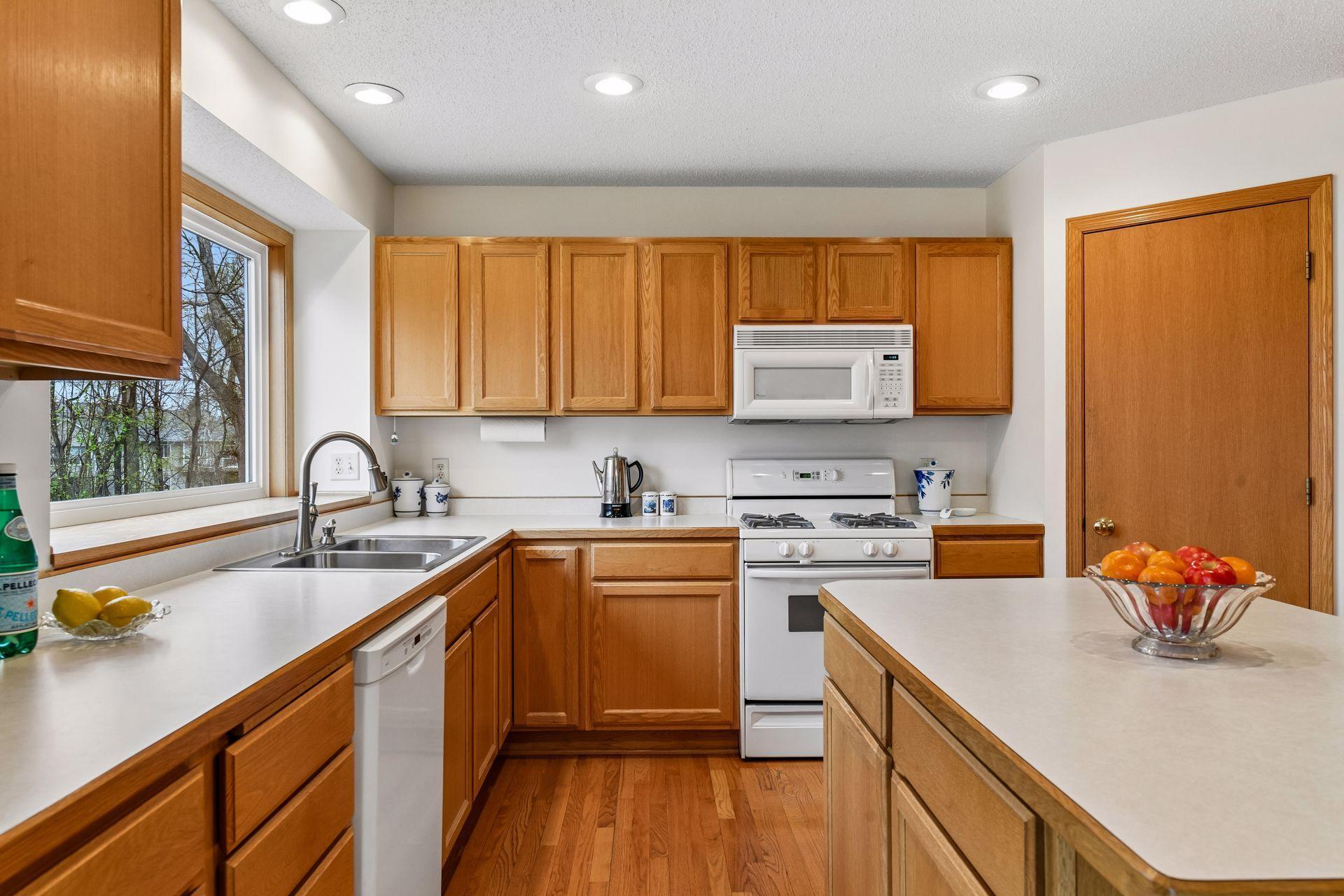 1360 Mockingbird Drive - Spacecrafting - 0014.jpg