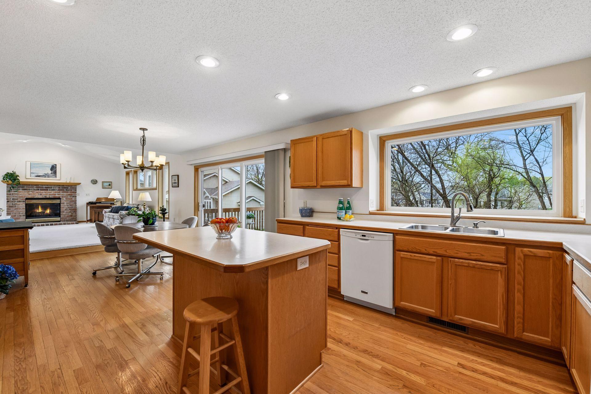 1360 Mockingbird Drive - Spacecrafting - 0013.jpg