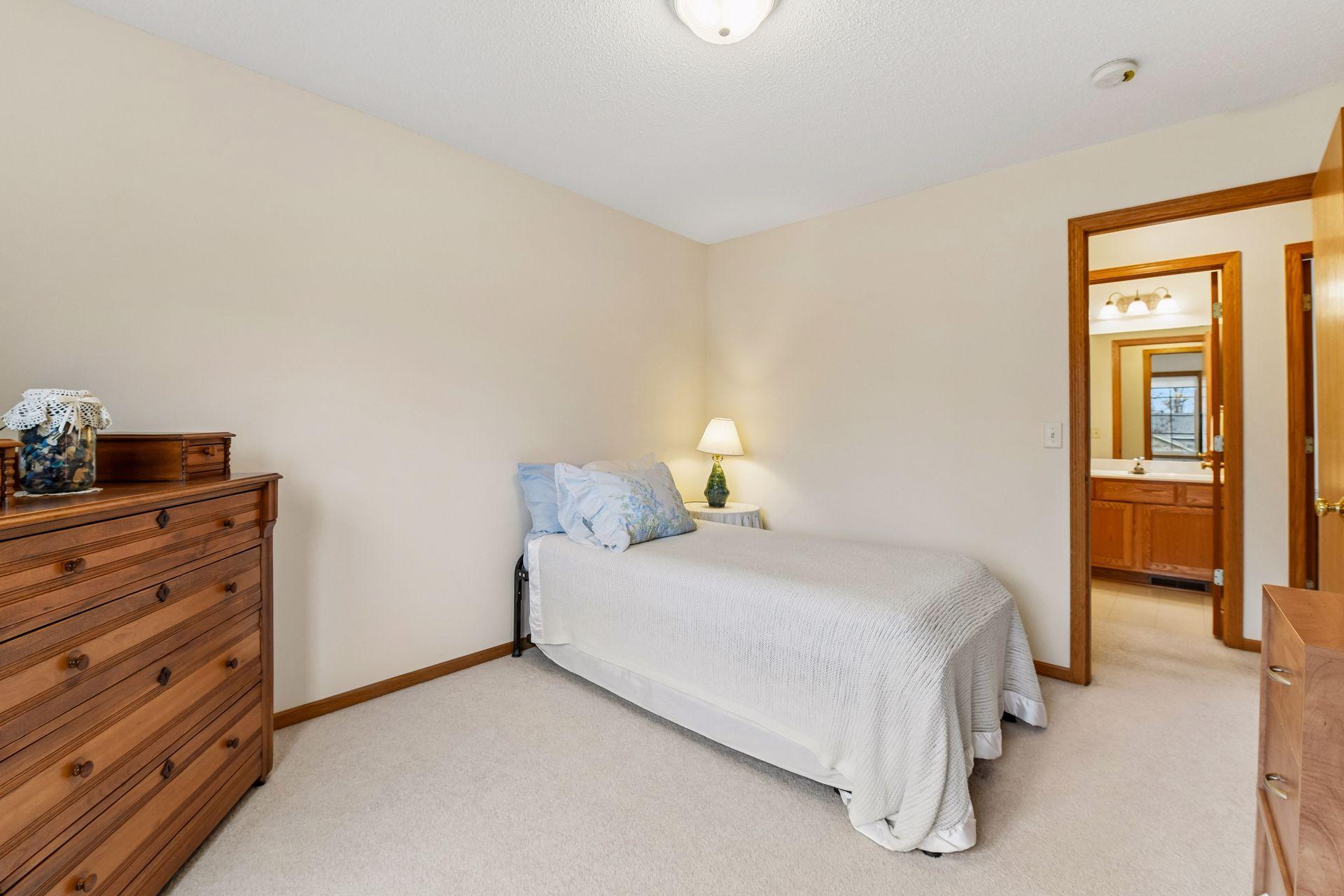 1360 Mockingbird Drive - Spacecrafting - 0027.jpg