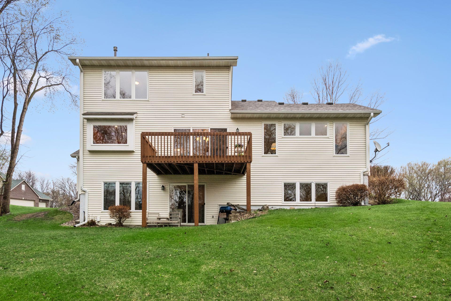 1360 Mockingbird Drive - Spacecrafting - 0038.jpg