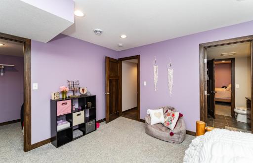 1406 Weatherhill Court SW, Rochester, MN 55902