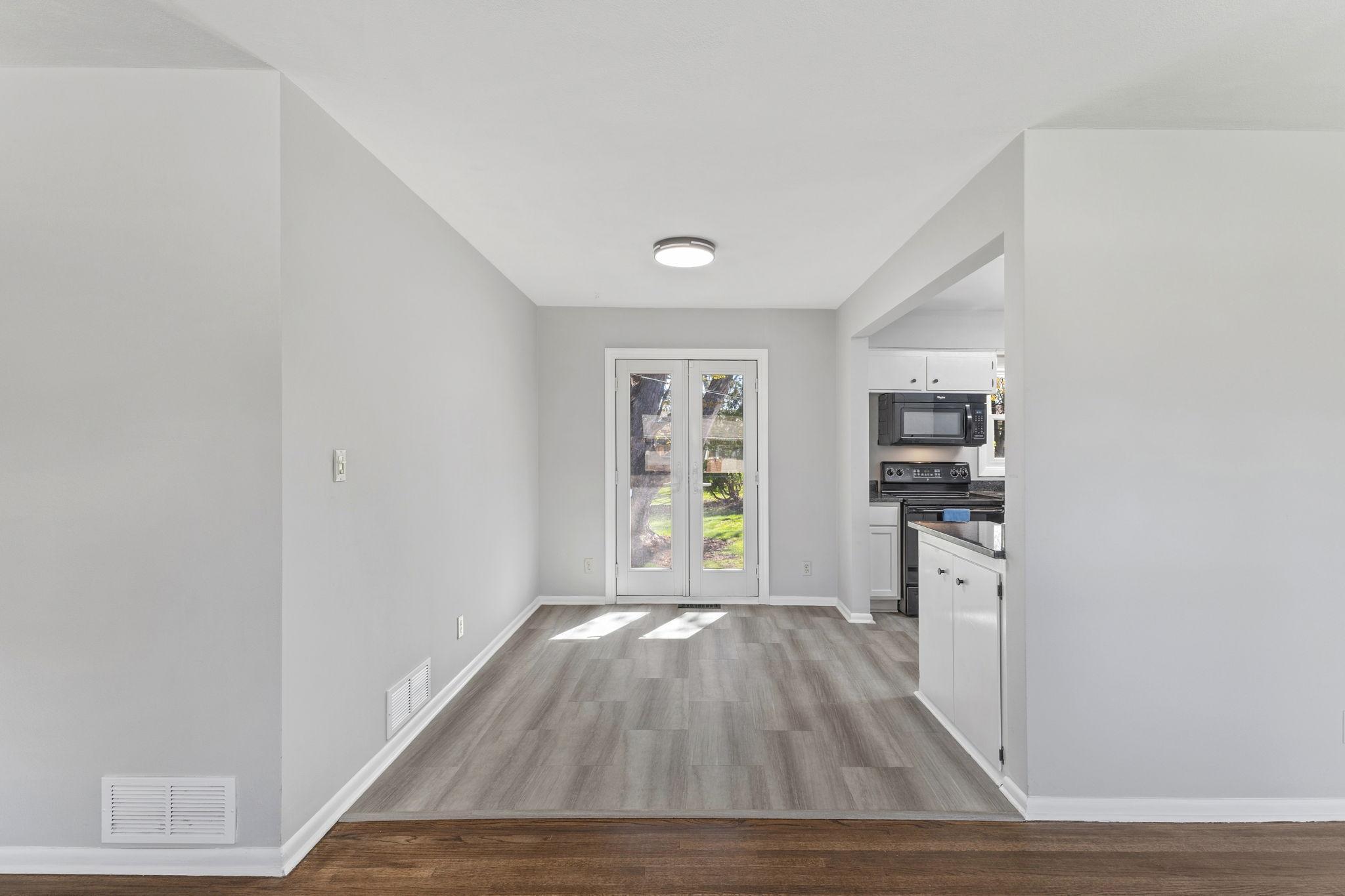 Informal dining