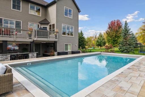 1010 Drake Court, Maple Plain, MN 55359