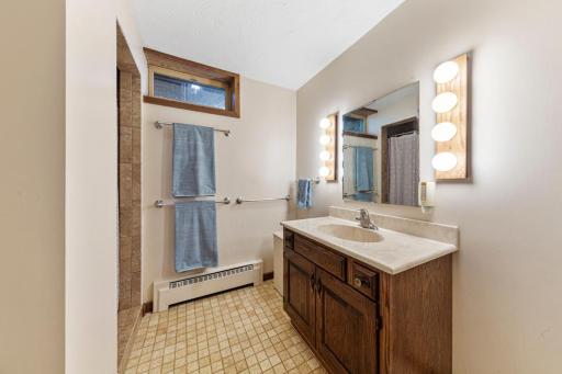 16975 Douglas Avenue, Faribault, MN 55021