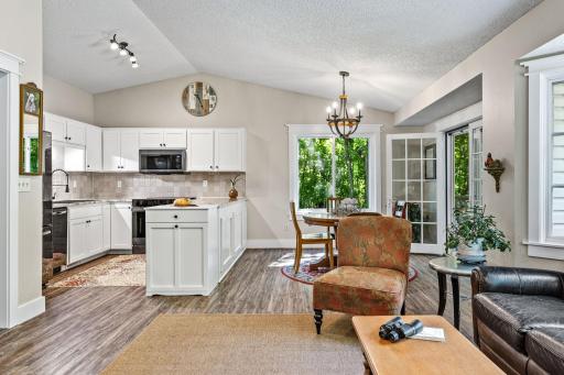 15595 Hidden Hollow Lane, New Prague, MN 56071