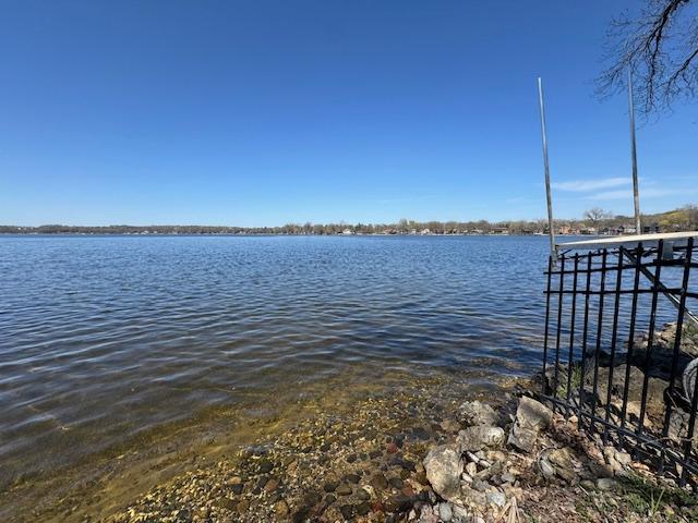 Photo of the lake