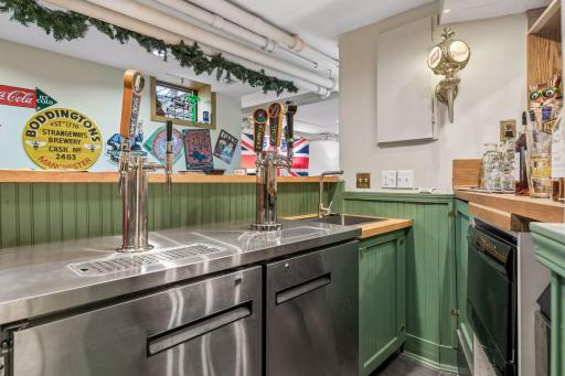 502 Grand Hill, Saint Paul, MN 55102