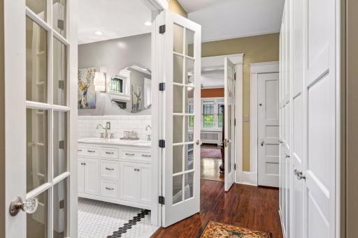 502 Grand Hill, Saint Paul, MN 55102