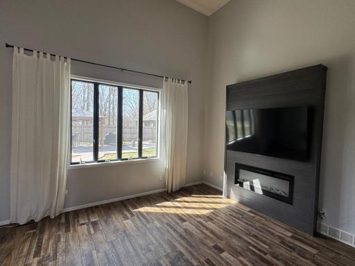 Great view of the backyard from livingroom and casual dining area.