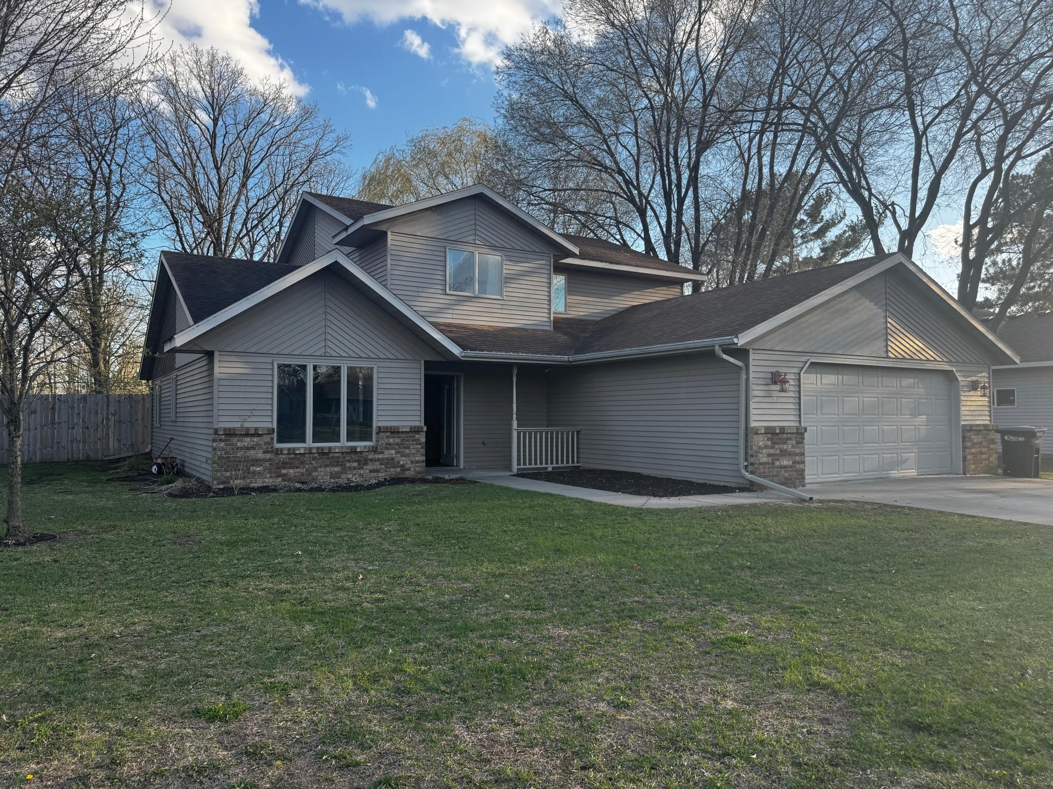Welcome to 917 Lilac Lane Little Falls