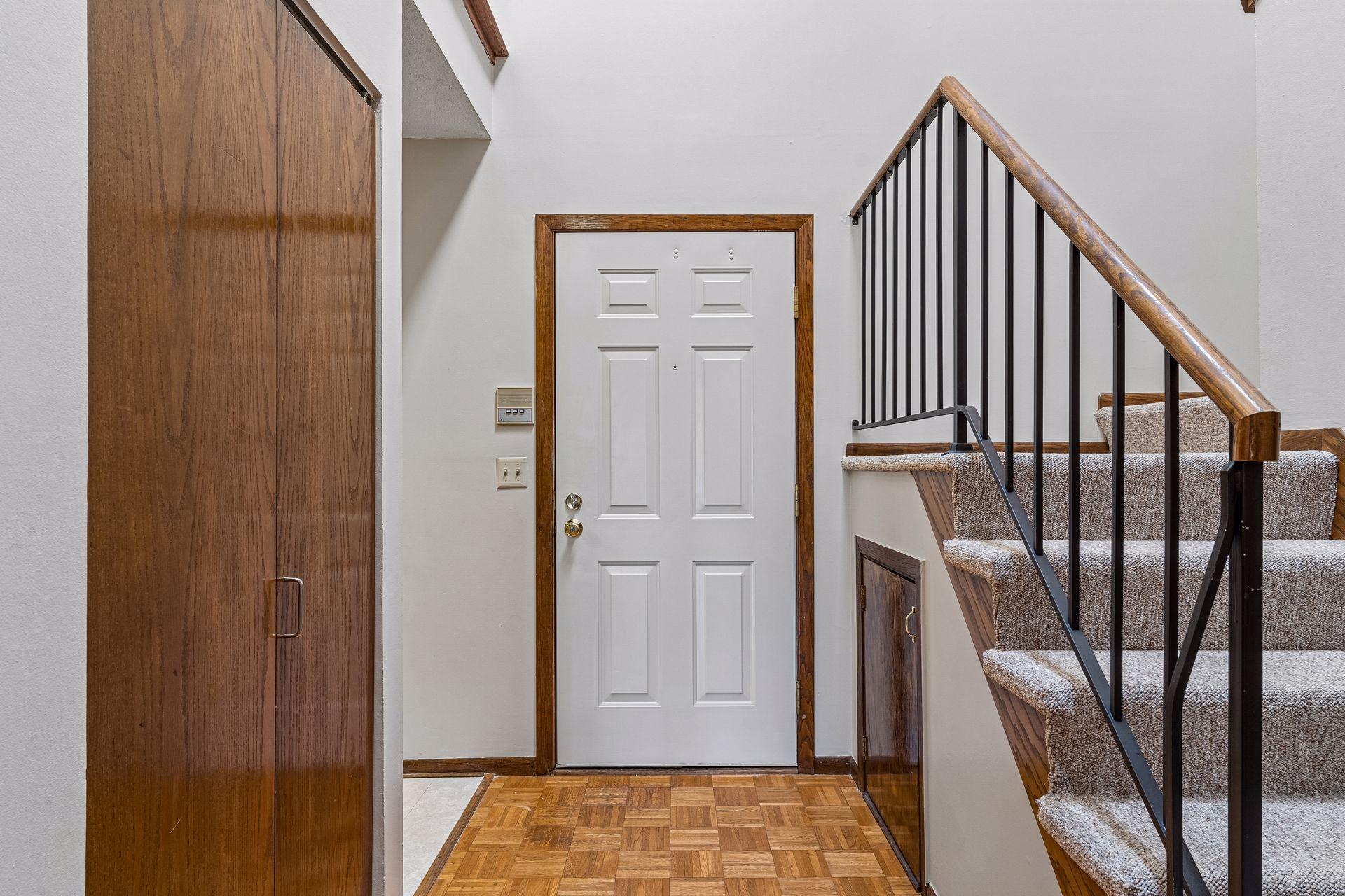 7622 York Ave - Spacecrafting - 0001.jpg