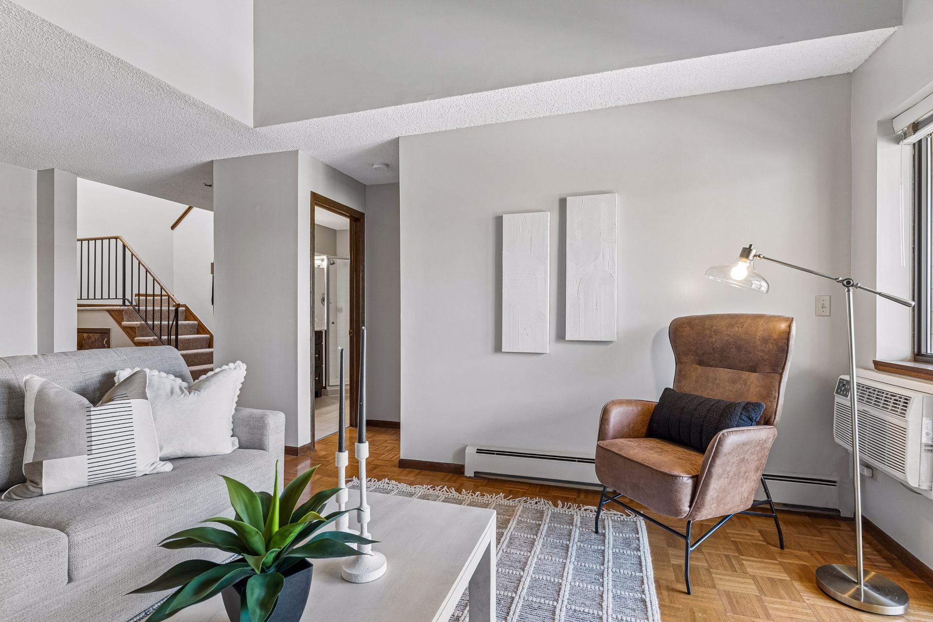 7622 York Ave - Spacecrafting - 0015.jpg