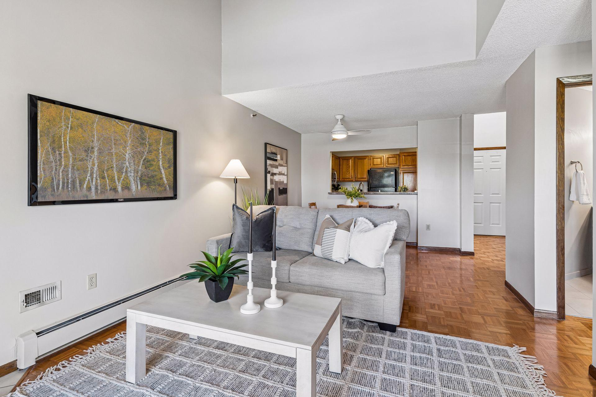 7622 York Ave - Spacecrafting - 0012.jpg